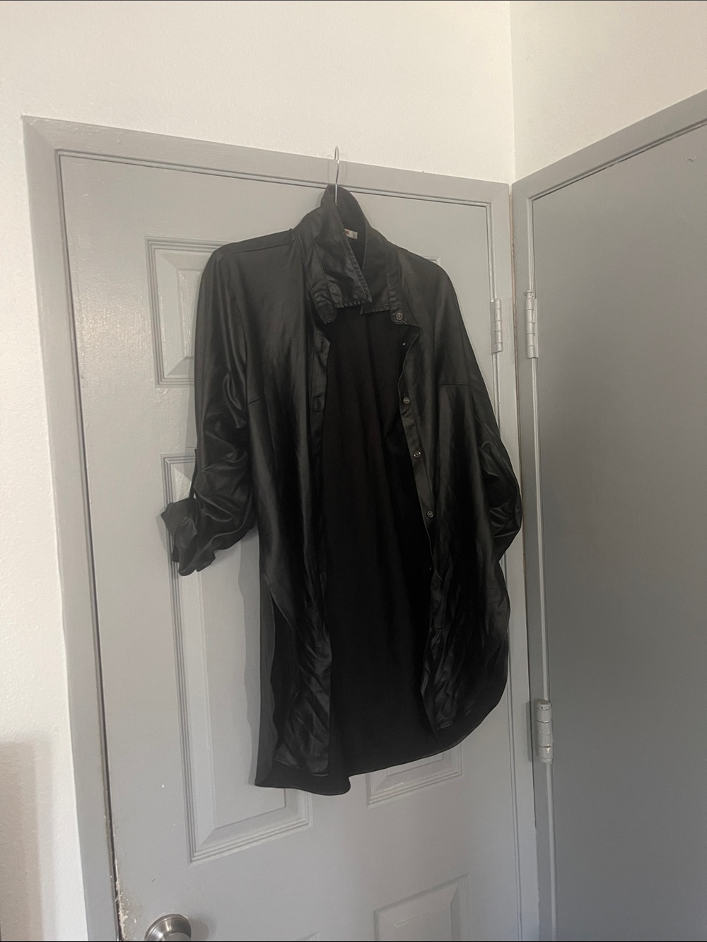 Classic Black Women's Leather Jacket - Stylish Button-Front